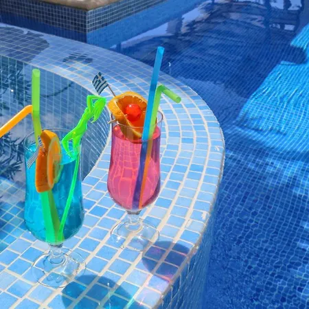 아파트호텔 Philoxenia Village Hotel-studios