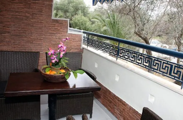Aparthotel Philoxenia Village Hotel-studios 4*