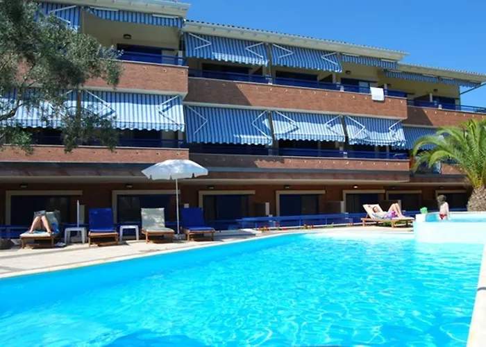 Philoxenia Village Hotel-studios Aparthotel