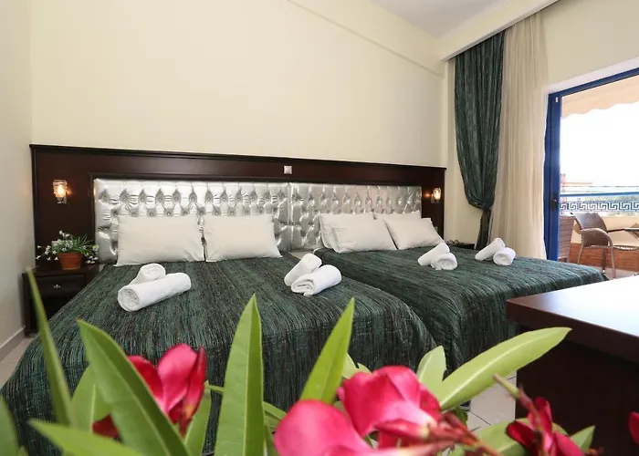 Philoxenia Village Hotel-studios Aparthotel 4*