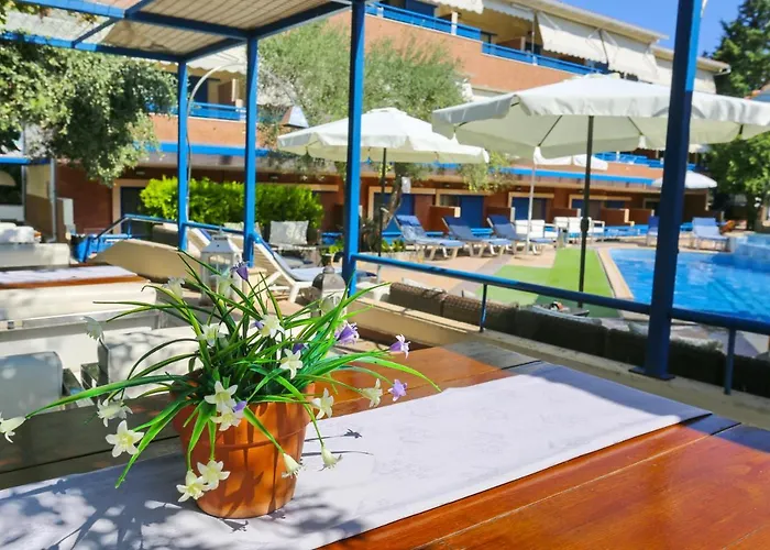 Philoxenia Village Hotel-studios