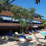 Philoxenia Village Hotel-studios 4*