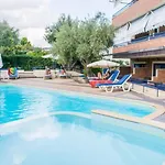 Aparthotel Philoxenia Village Hotel-studios 4*