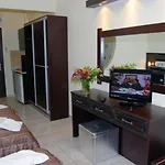 Philoxenia Village Hotel-studios Aparthotel