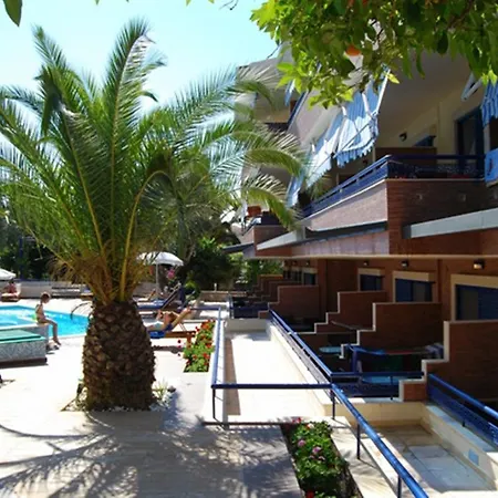 Philoxenia Village Hotel-studios 3*