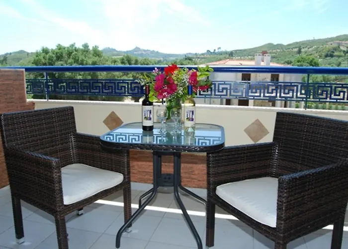 Philoxenia Village Hotel-studios 4*