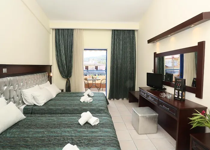 Philoxenia Village Hotel-studios