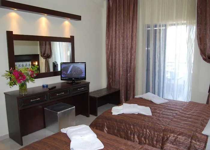 Aparthotel Philoxenia Village Hotel-studios